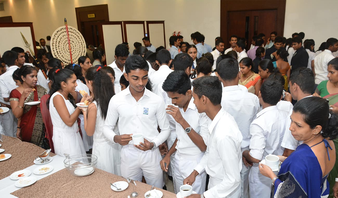 2017 Youth Summit 2017 · Youth Summit